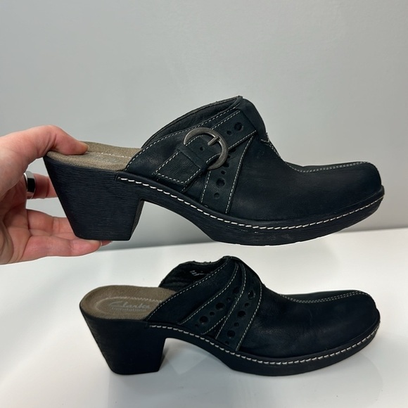 Clarks Bendables Black Leather Clogs Size 9 - Picture 11 of 15